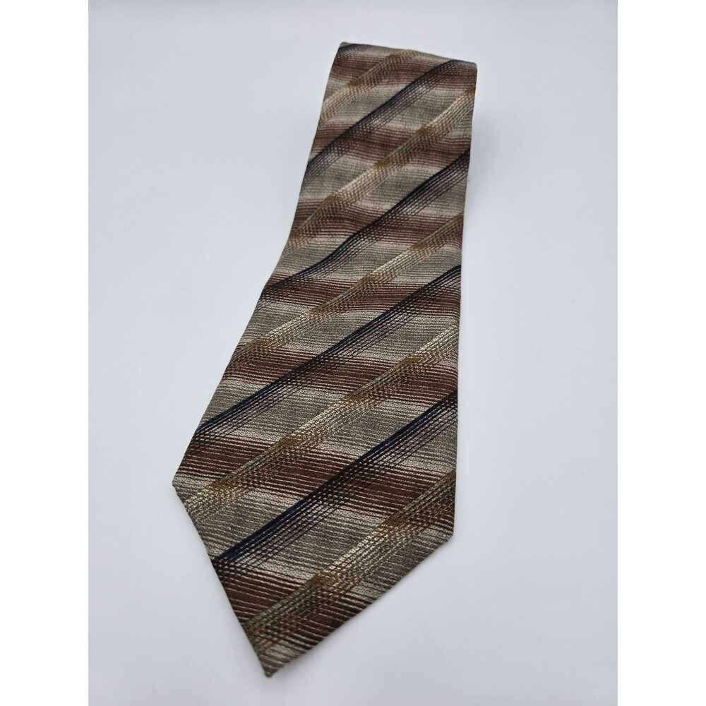J. Ferrar Men's 100% Silk Tie Brown Beige Navy Blue Diagonal Abstract Stripe USA